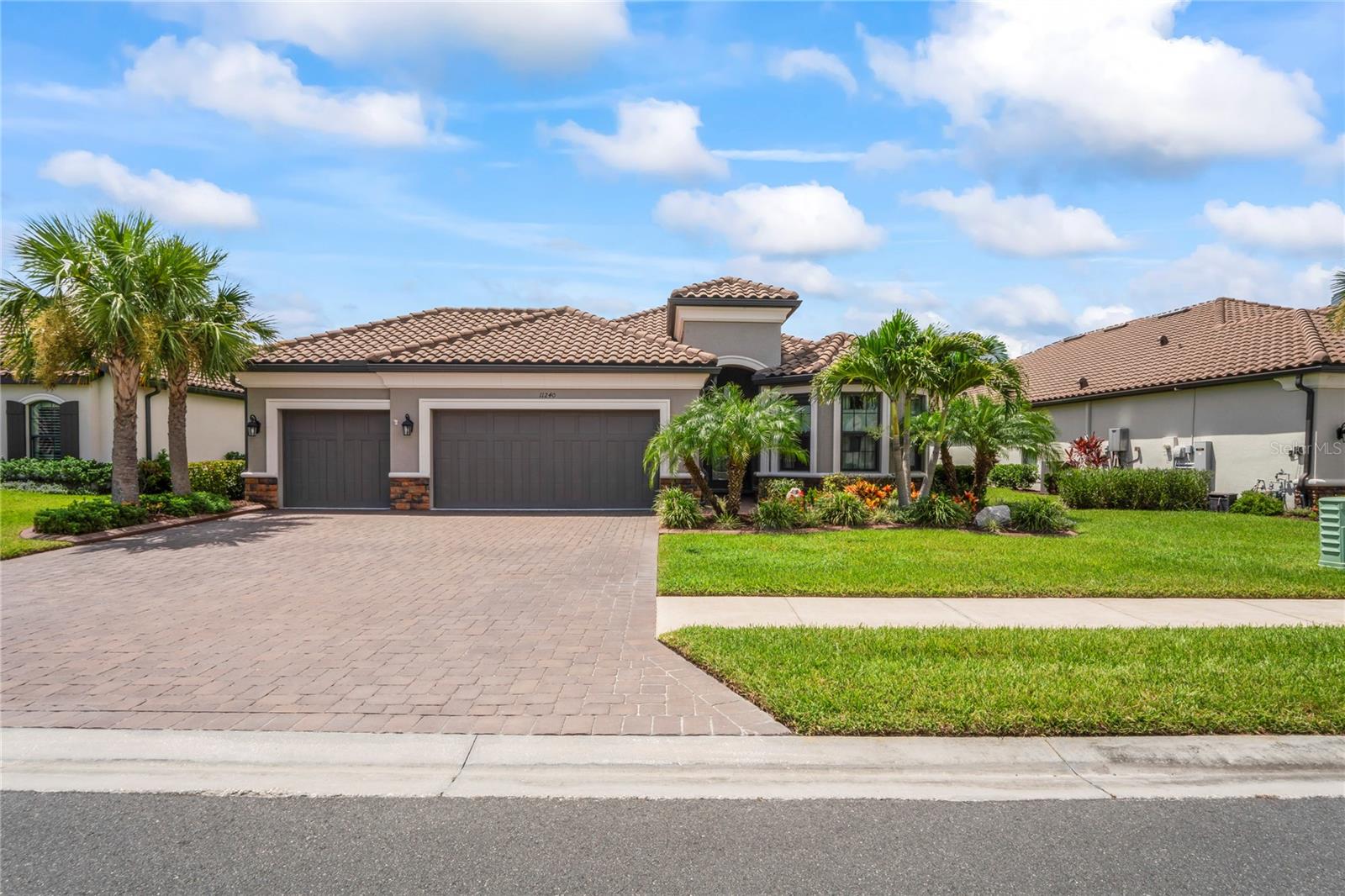 Image 9 of 81 For 11240 Egeria Drive