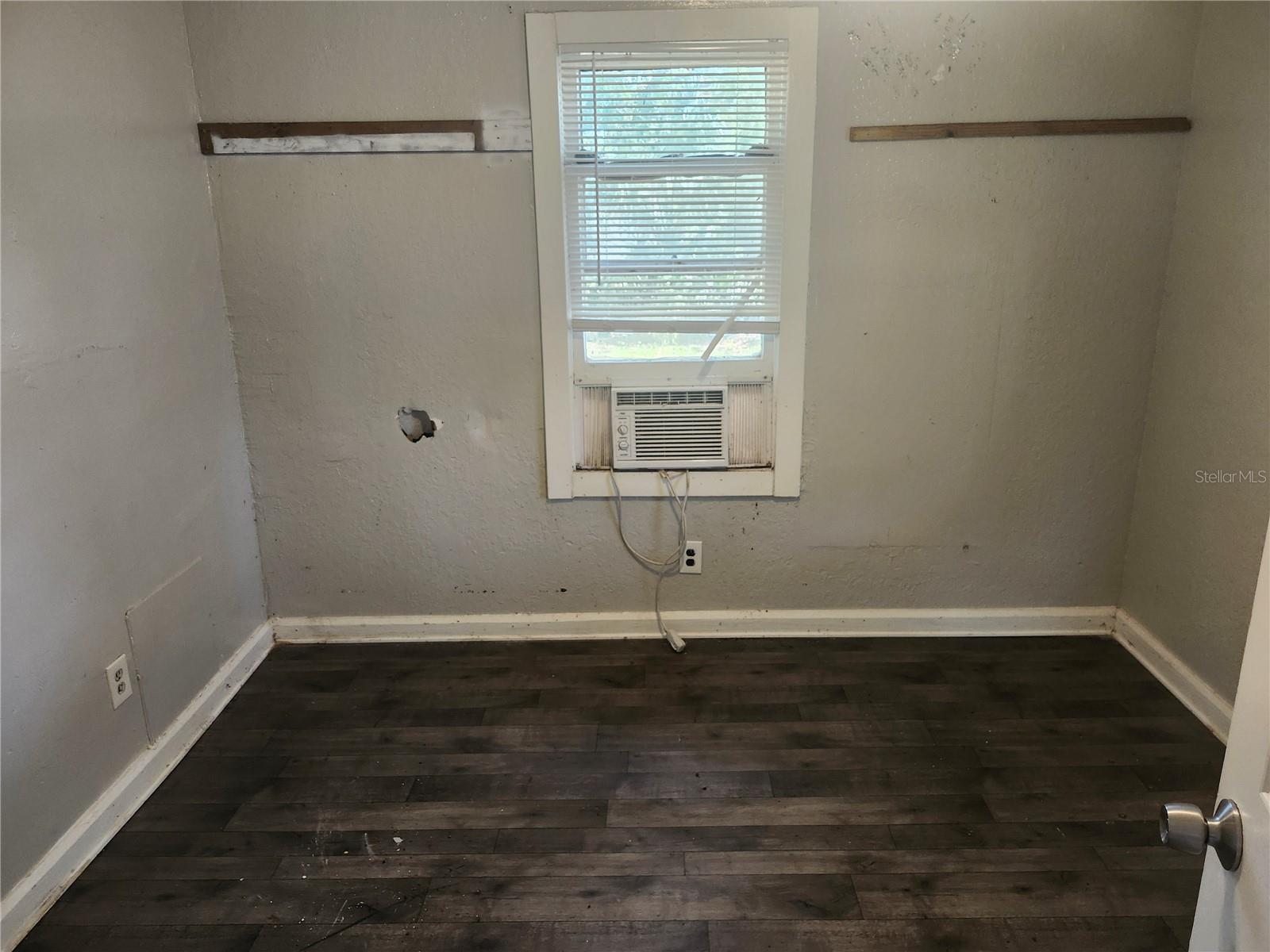 Image 18 of 25 For 3415 51st Street