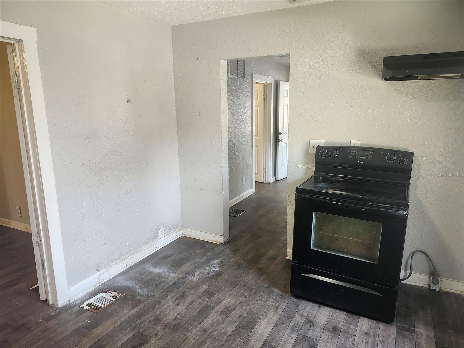 Image 20 of 25 For 3415 51st Street