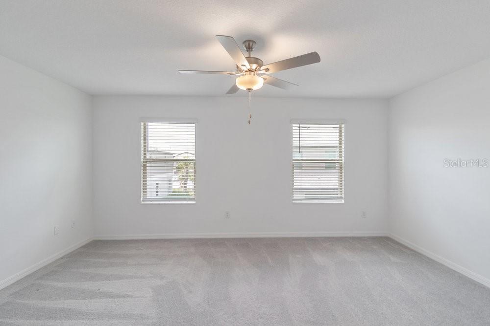 Image 20 of 31 For 8305 Crescent Oaks Drive