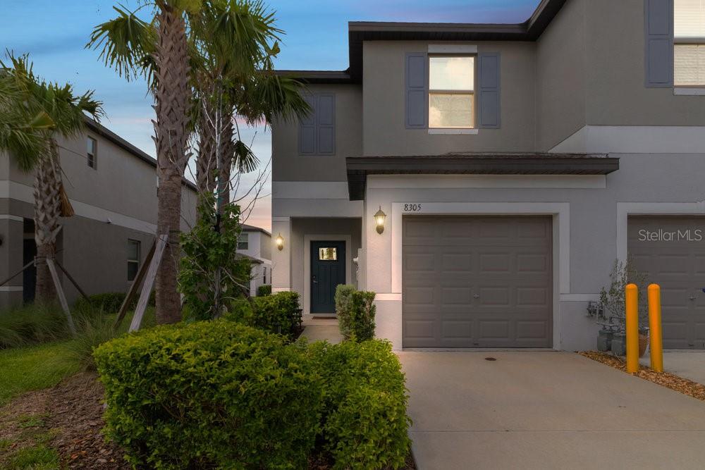 Image 25 of 31 For 8305 Crescent Oaks Drive