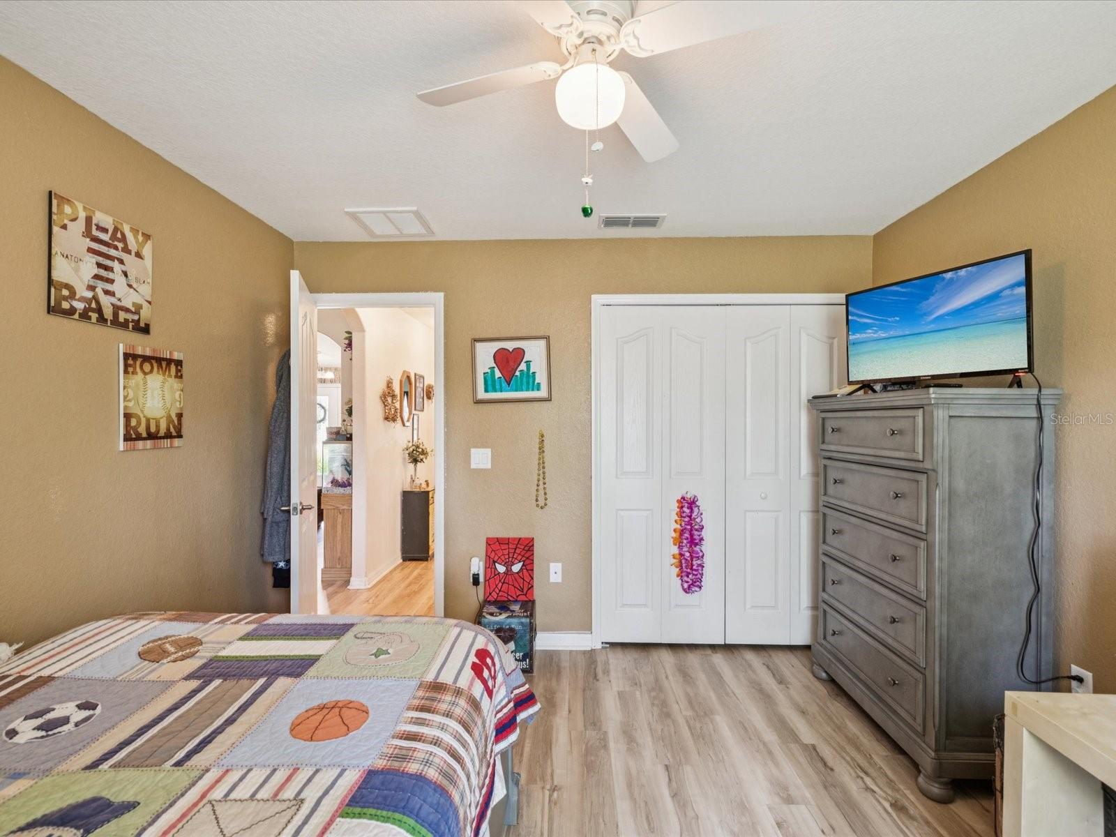 Image 11 of 64 For 12229 Barnevelde Road