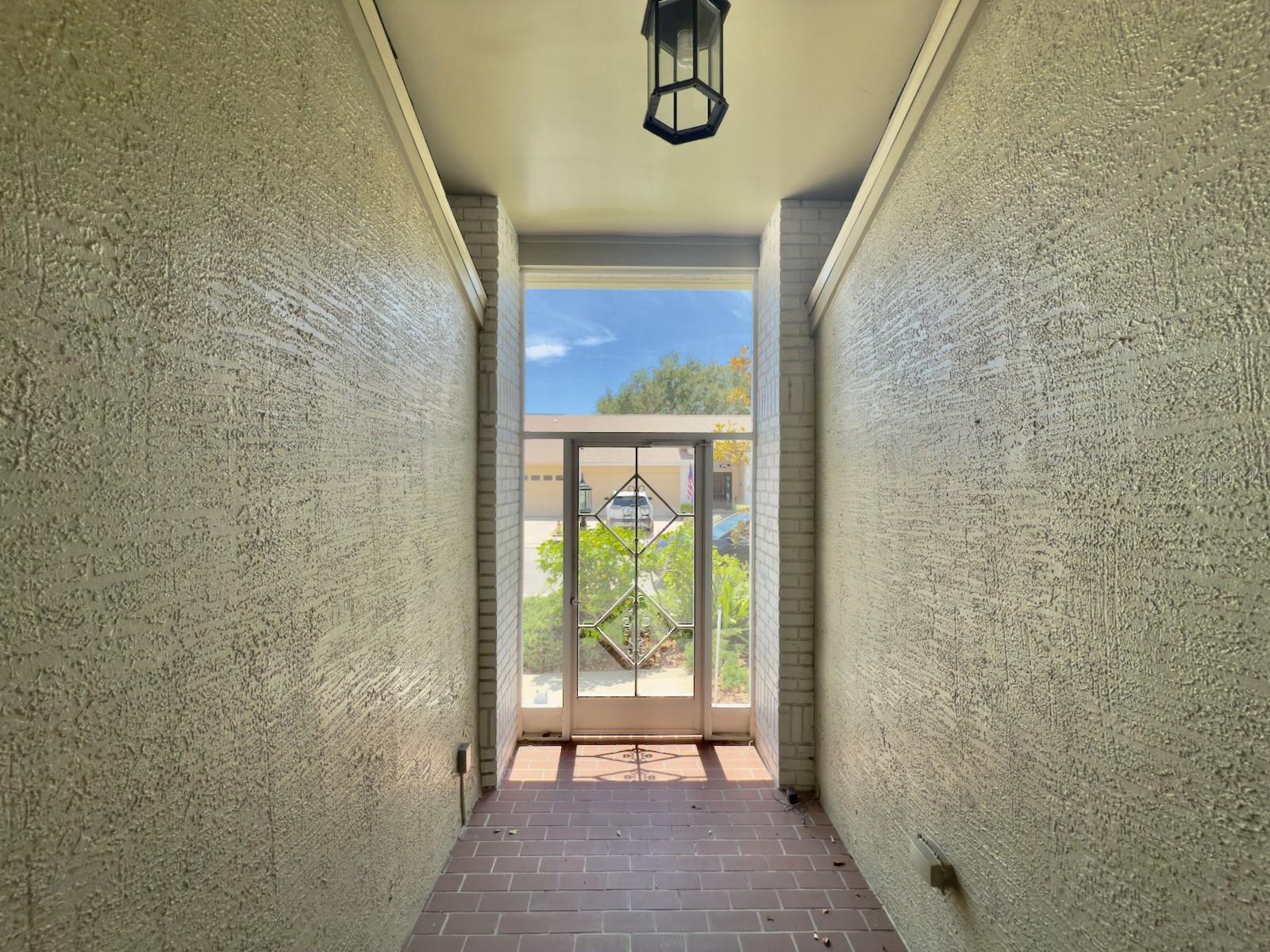 Image 5 of 64 For 18142 Baywood Forest Drive