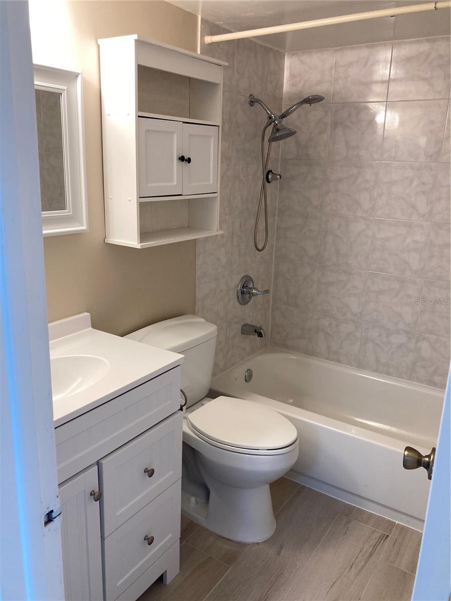 Image 14 of 18 For 3840 Lake Drive 126