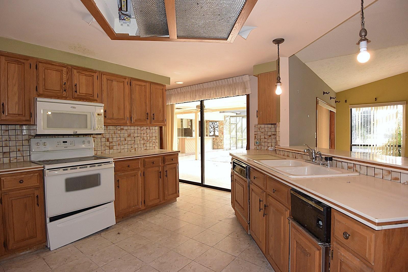 Image 10 of 66 For 4269 River Birch Drive