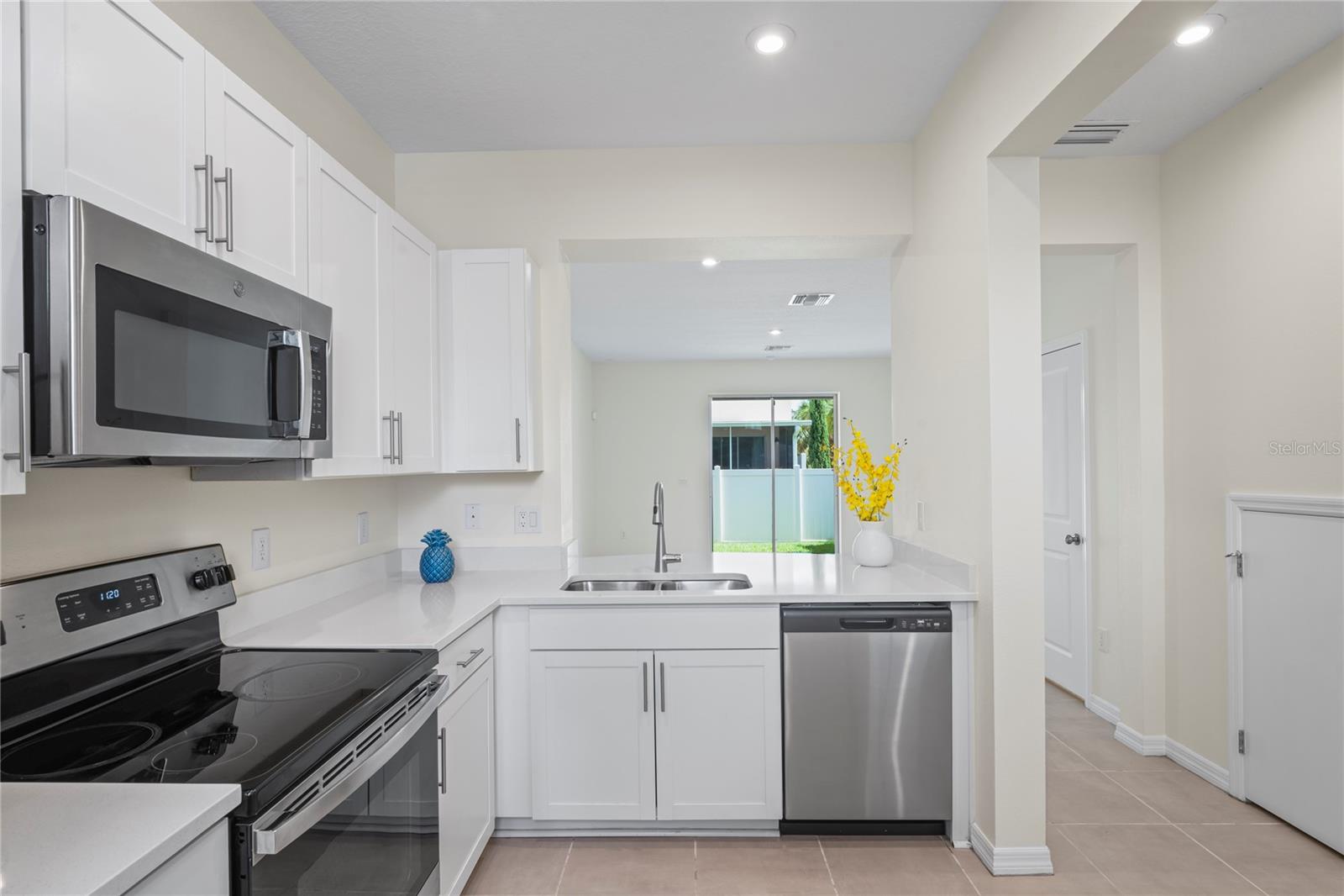Image 10 of 70 For 6240 Fairmont Lane