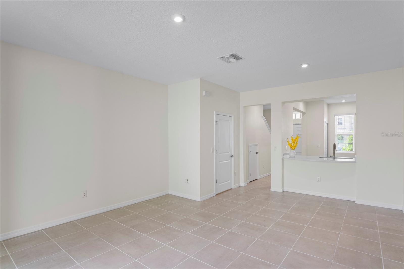 Image 21 of 70 For 6240 Fairmont Lane
