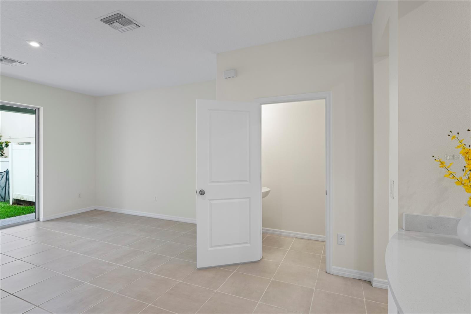 Image 22 of 70 For 6240 Fairmont Lane