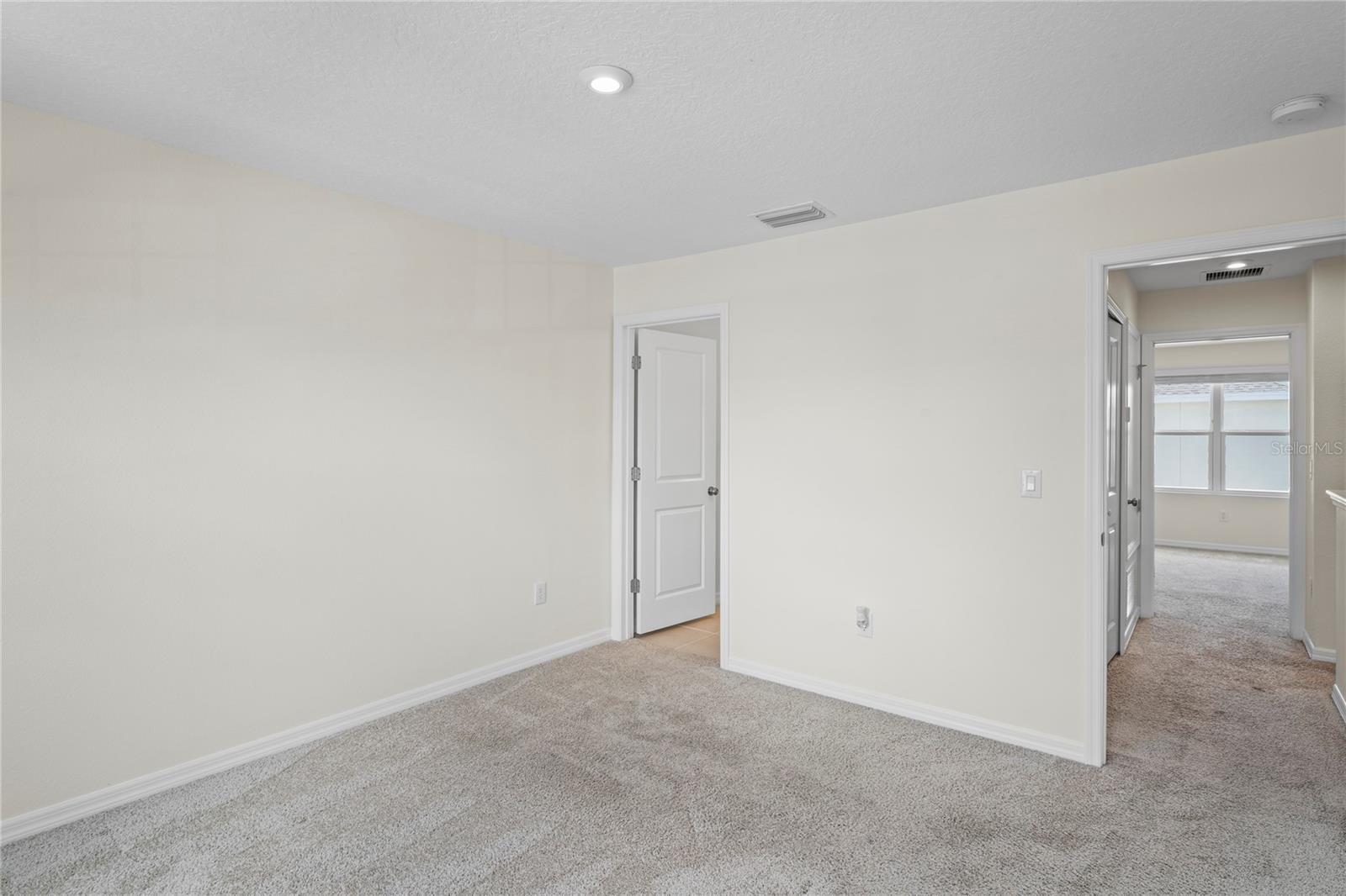 Image 38 of 70 For 6240 Fairmont Lane