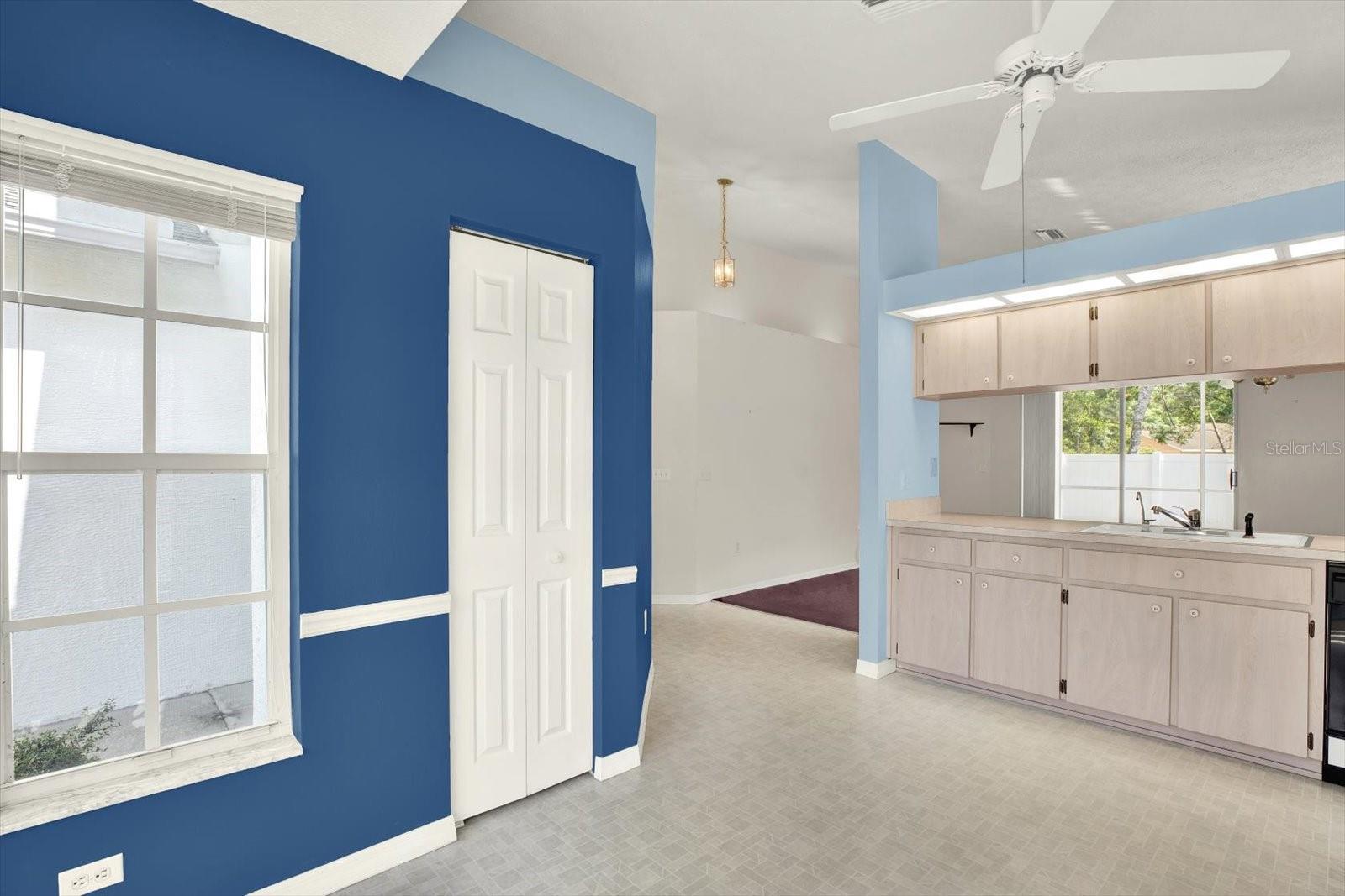 Image 19 of 33 For 10935 New Brighton Court
