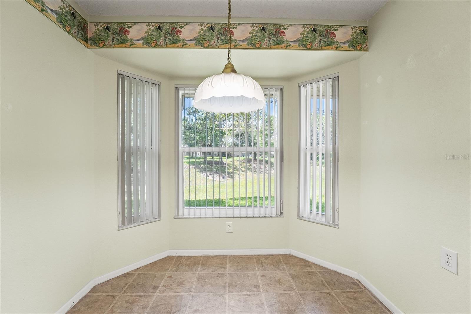 Image 19 of 36 For 1415 Pinewood Hills Court