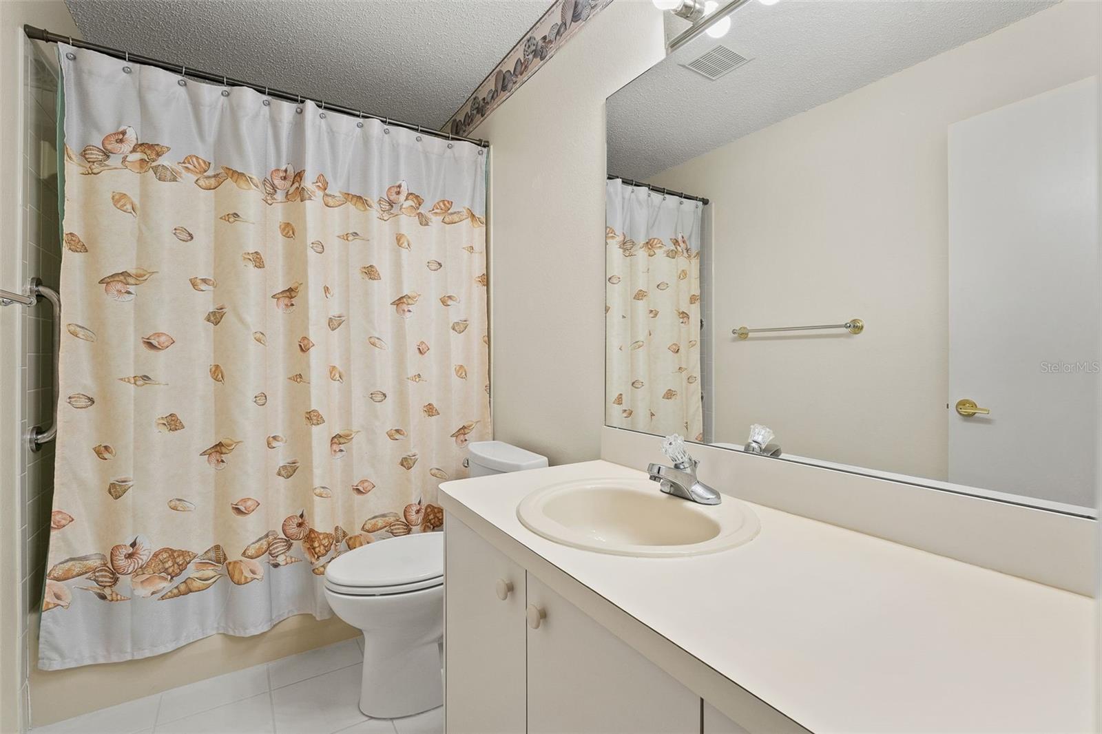 Image 28 of 36 For 1415 Pinewood Hills Court
