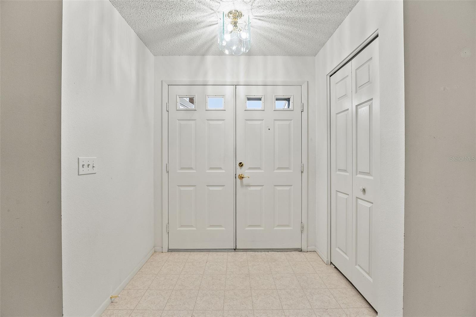 Image 7 of 36 For 1415 Pinewood Hills Court