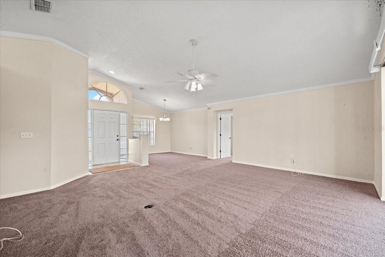 Image 11 of 41 For 13491 Coronado Drive
