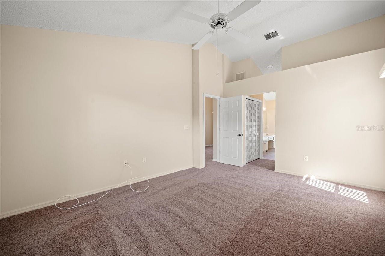 Image 25 of 41 For 13491 Coronado Drive