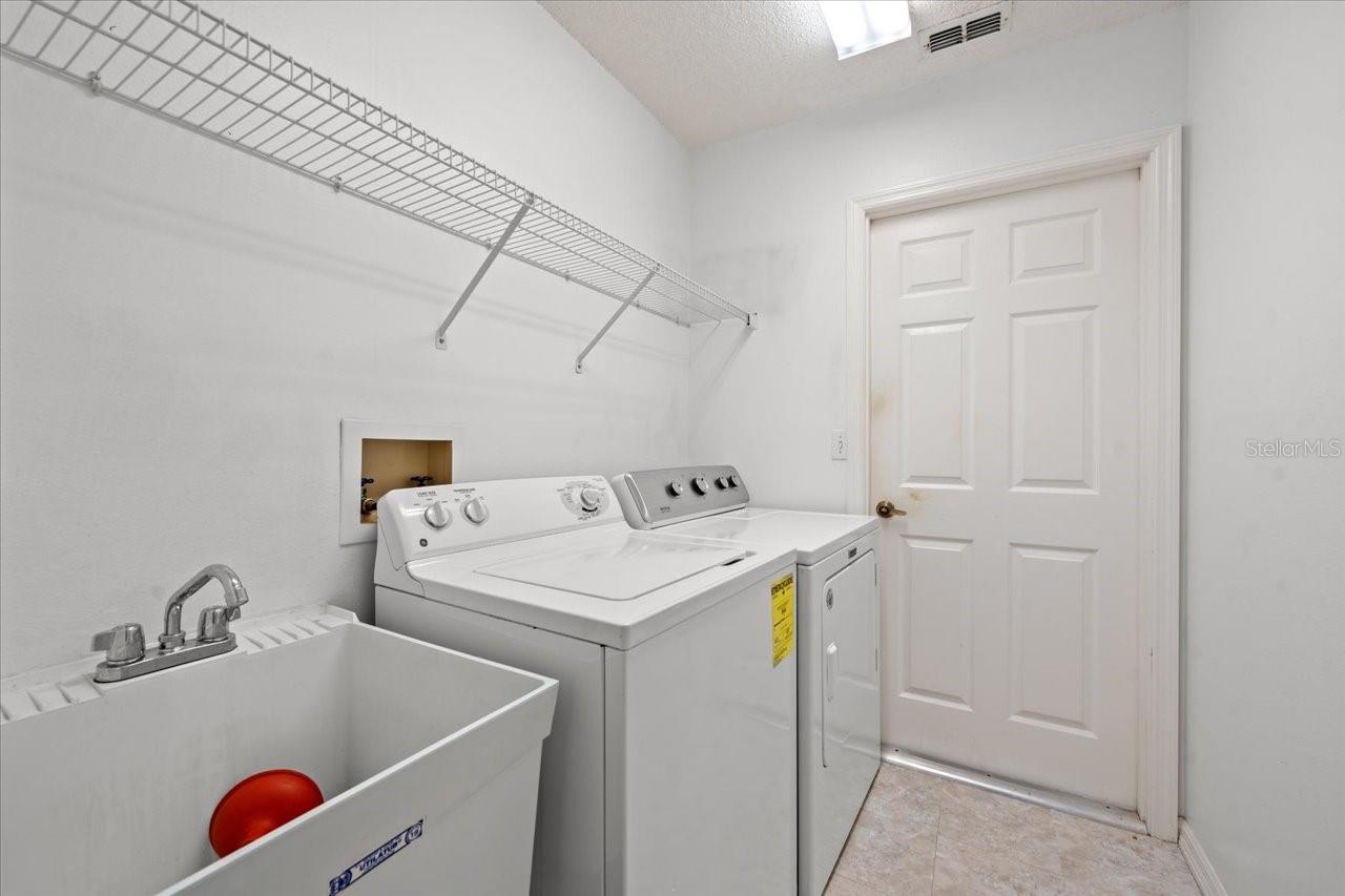 Image 32 of 41 For 13491 Coronado Drive