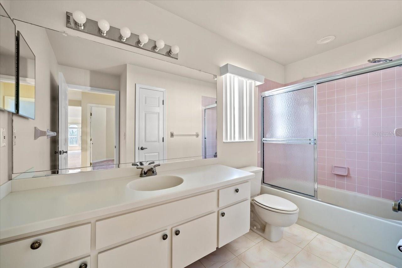 Image 33 of 41 For 13491 Coronado Drive