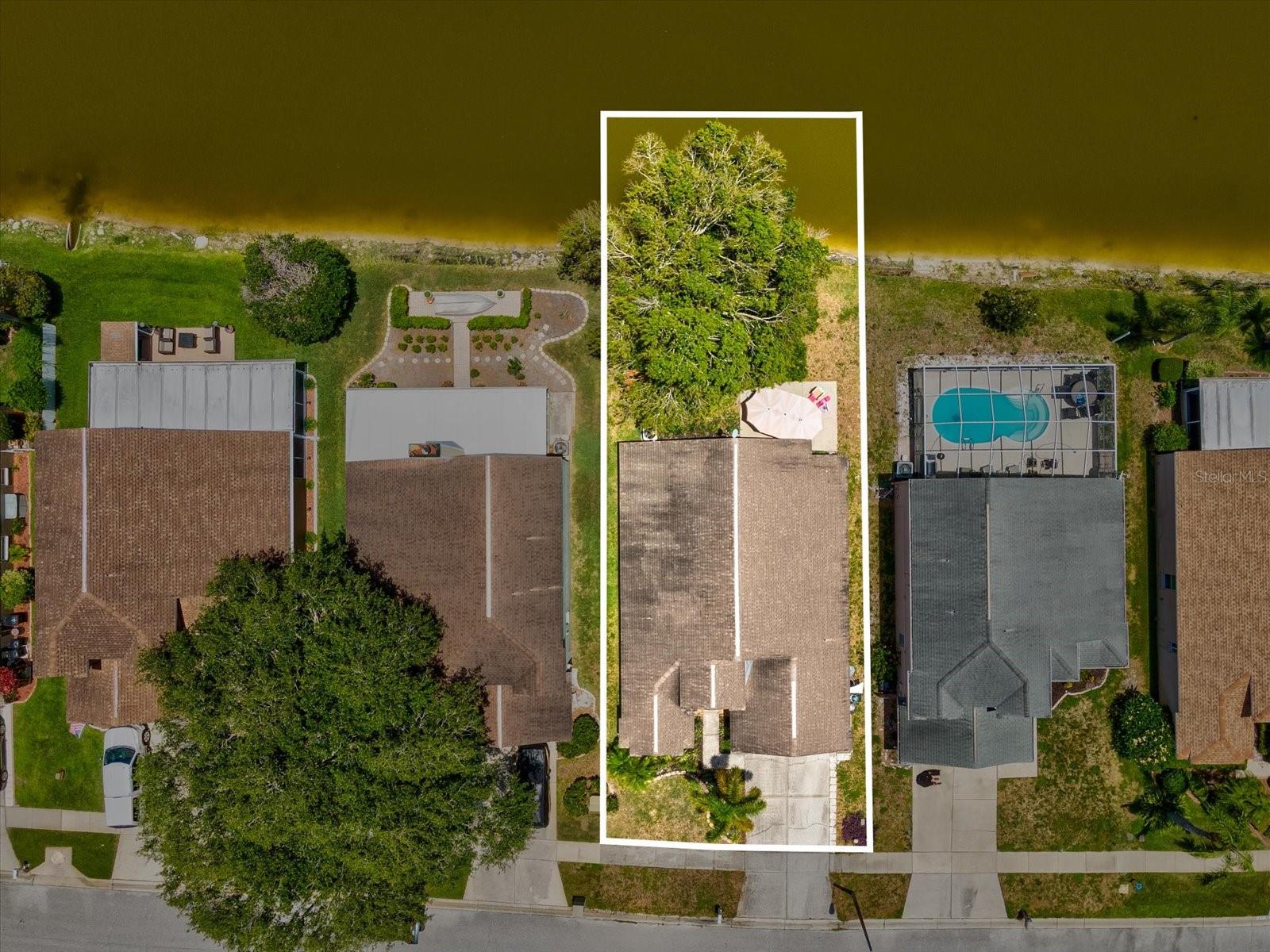 Image 41 of 55 For 4716 Wolfram Lane