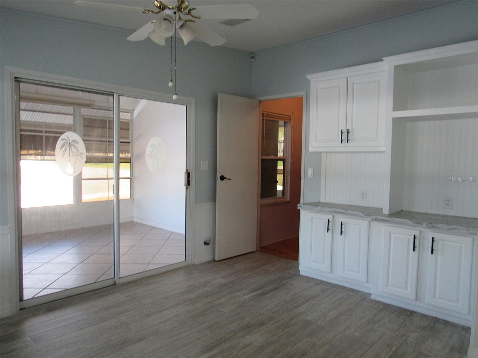 Image 12 of 28 For 8418 Central Avenue