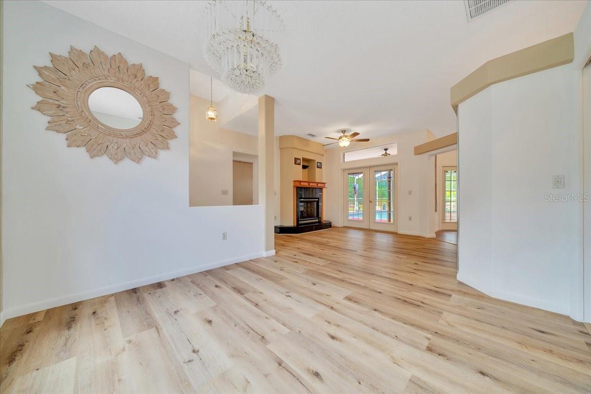 Image 10 of 61 For 9130 Madrid Road