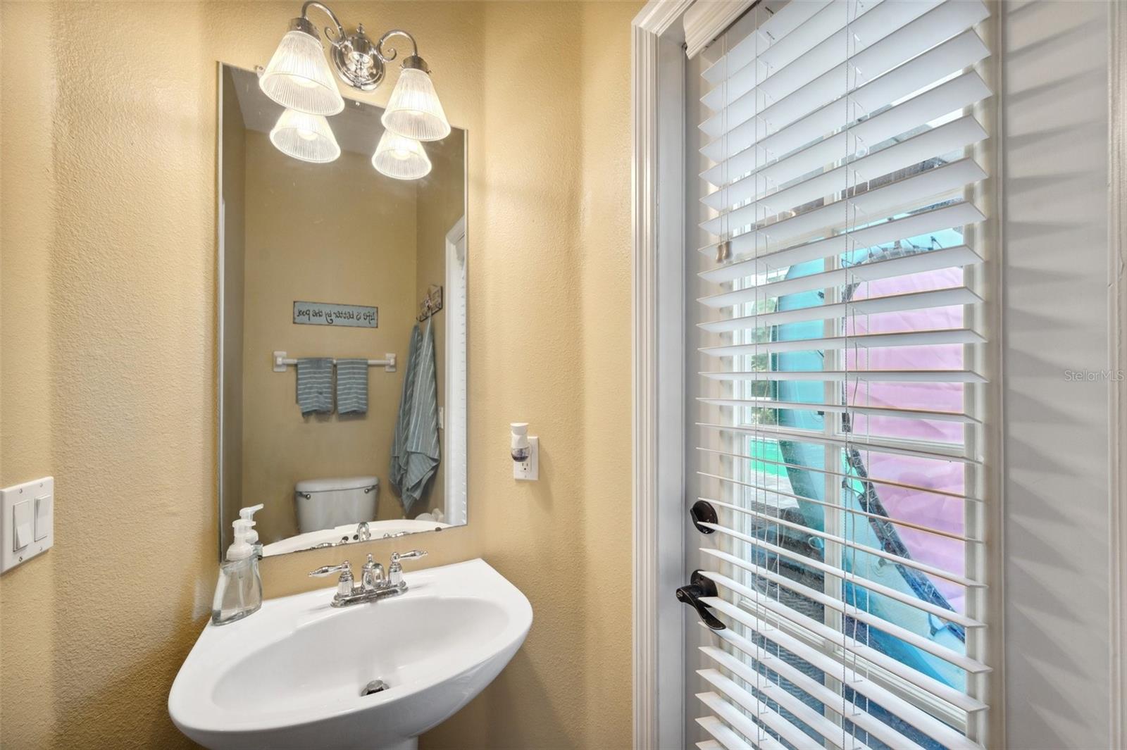 Image 20 of 74 For 1410 Halapa Way