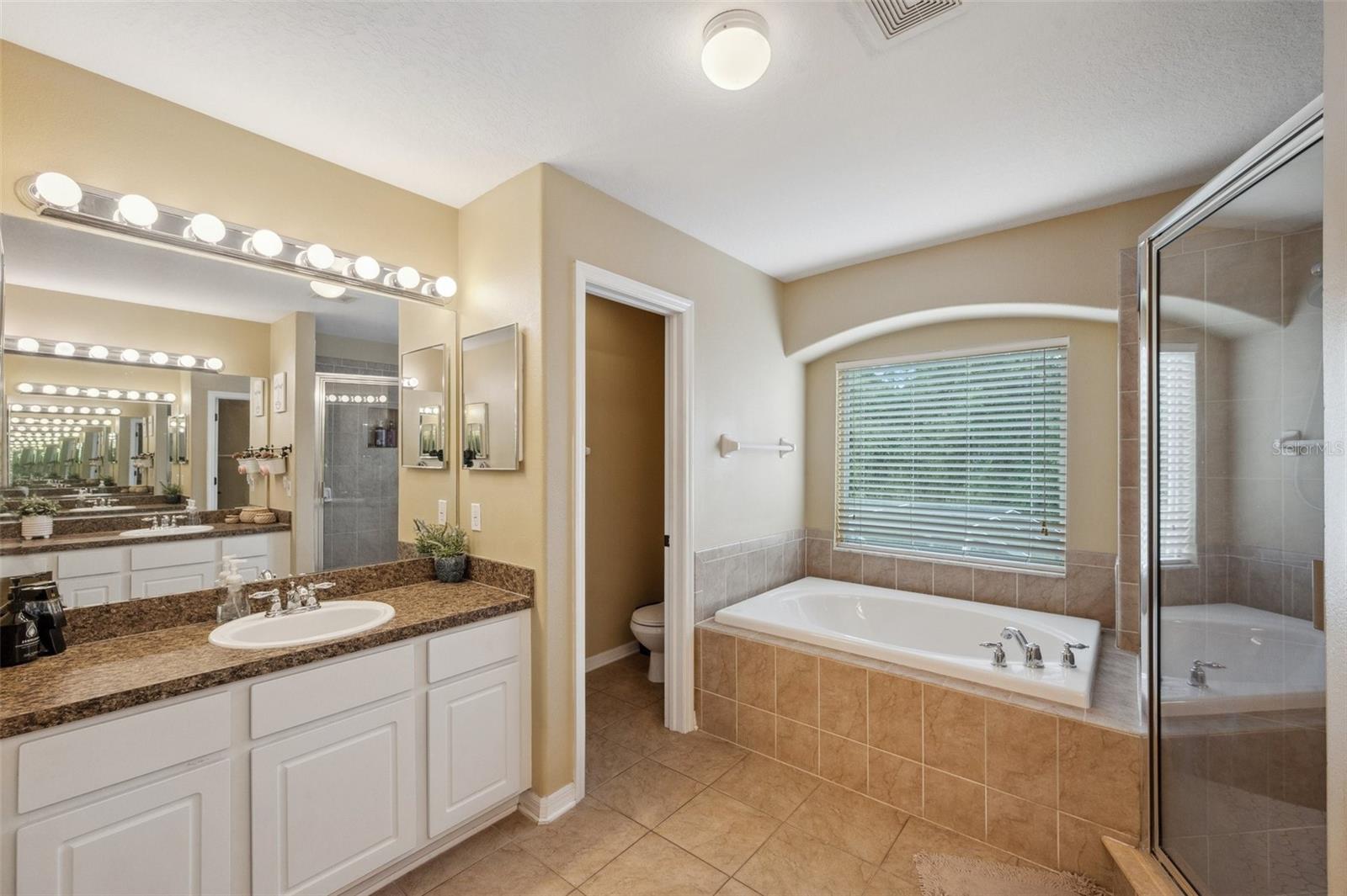Image 30 of 74 For 1410 Halapa Way