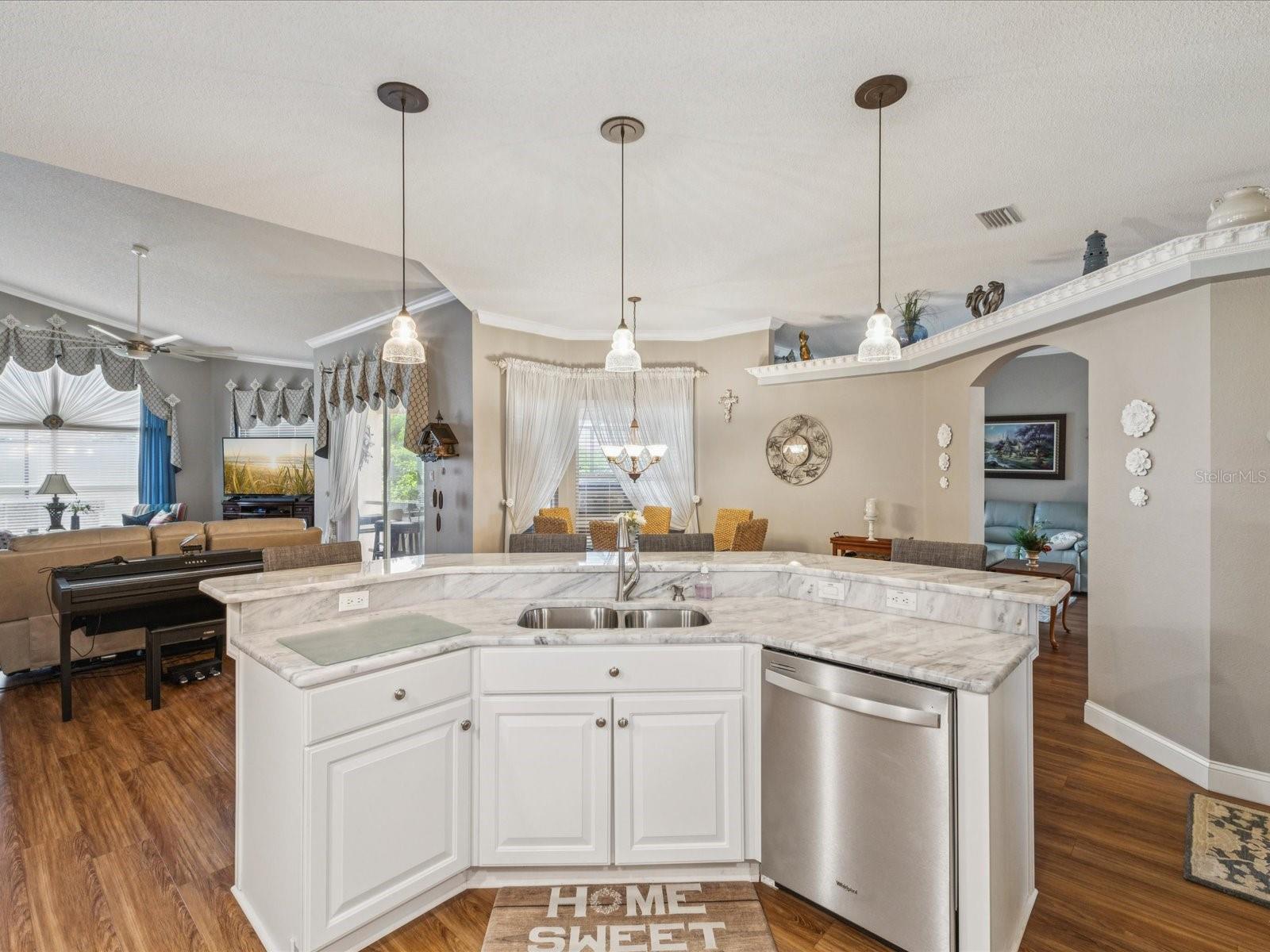 Image 14 of 84 For 11144 Brambleleaf Way
