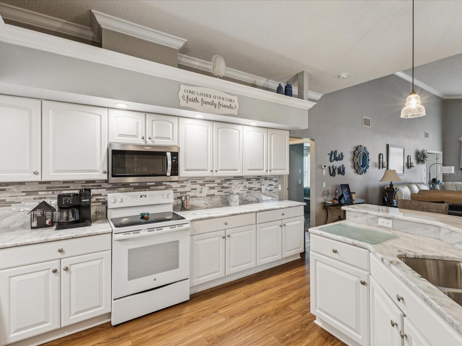 Image 16 of 84 For 11144 Brambleleaf Way