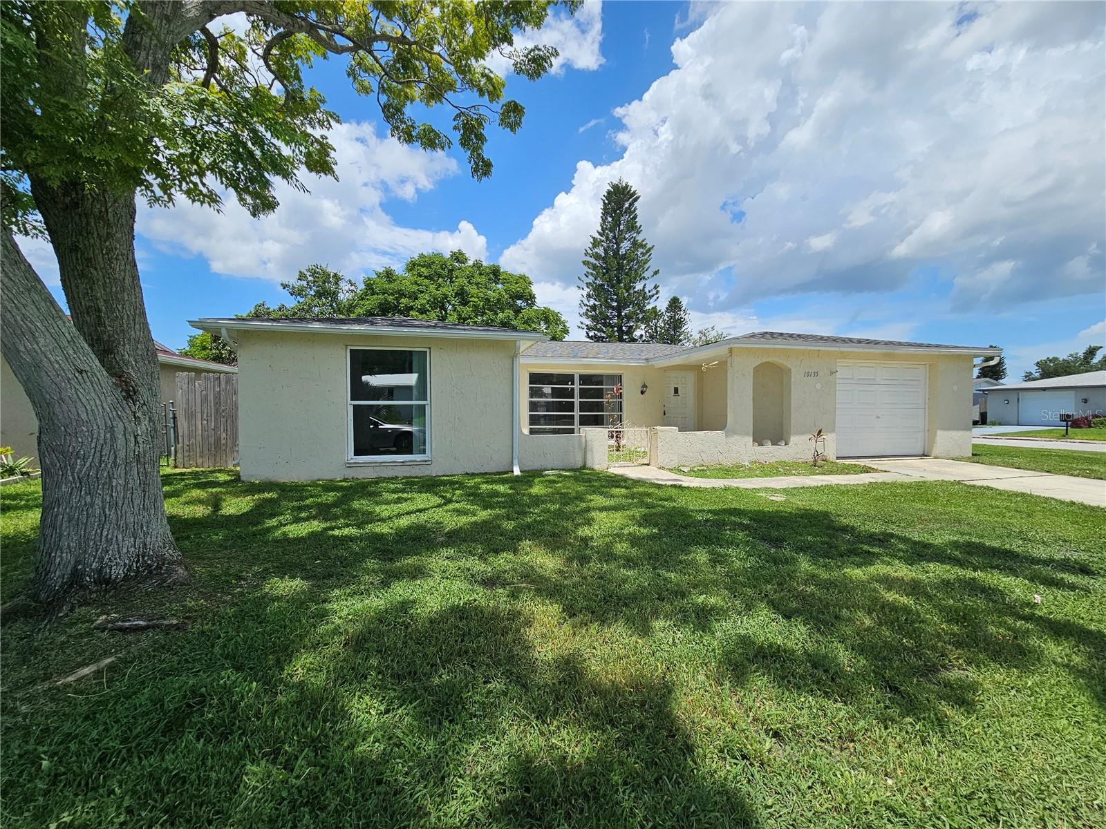 Details for 10135 Glen Moor Lane, PORT RICHEY, FL 34668