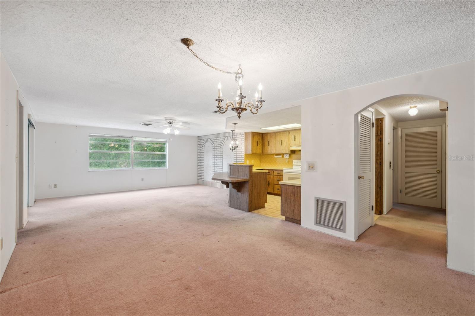 Image 5 of 20 For 8340 Saint Marks Court