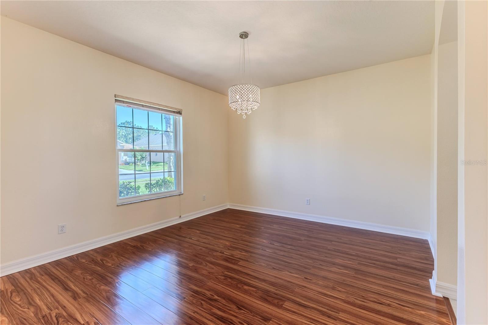 Image 10 of 84 For 13772 Dunwoody Drive