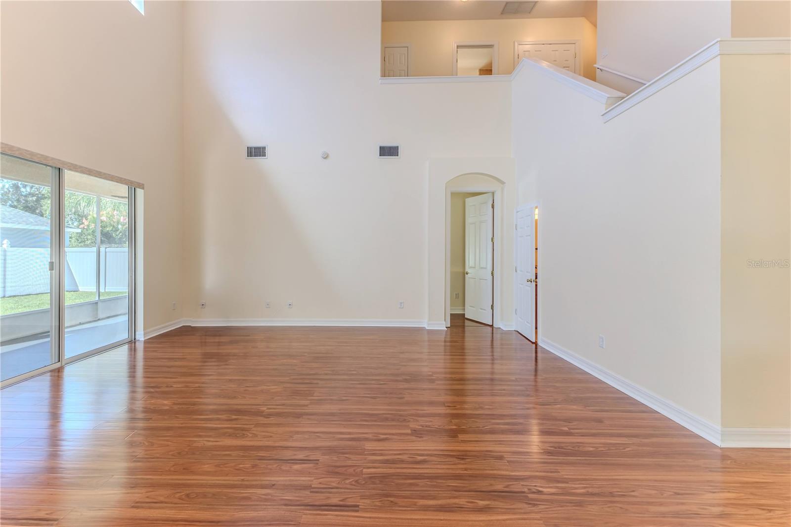 Image 23 of 84 For 13772 Dunwoody Drive
