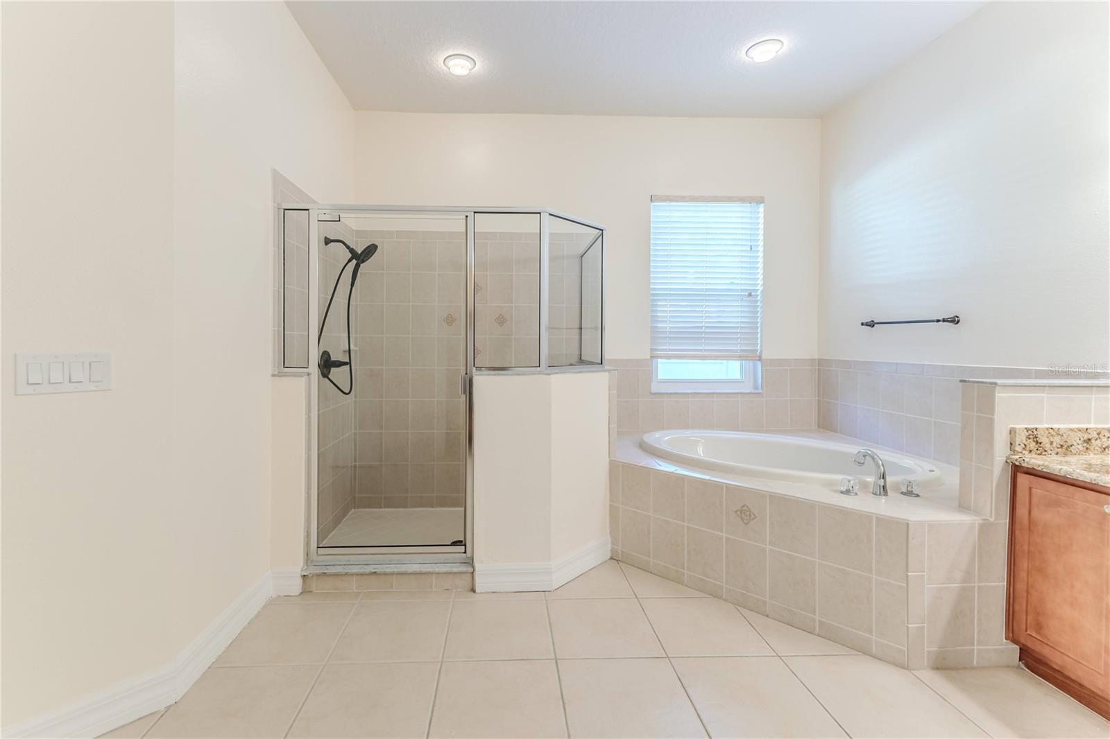 Image 35 of 84 For 13772 Dunwoody Drive