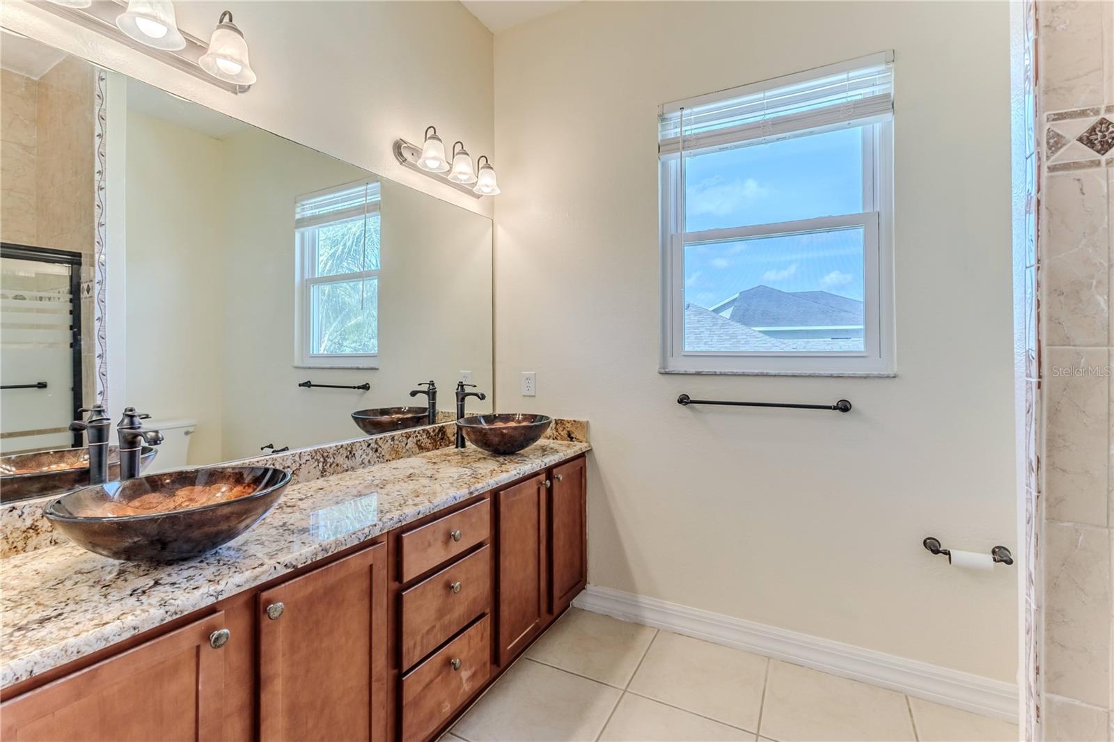 Image 48 of 84 For 13772 Dunwoody Drive