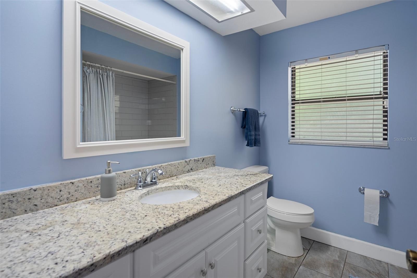Image 16 of 24 For 1376 Fayetteville Drive