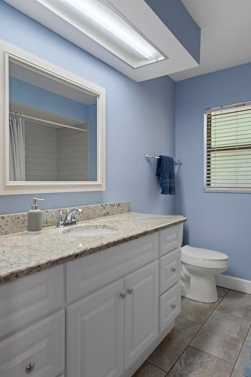 Image 17 of 24 For 1376 Fayetteville Drive
