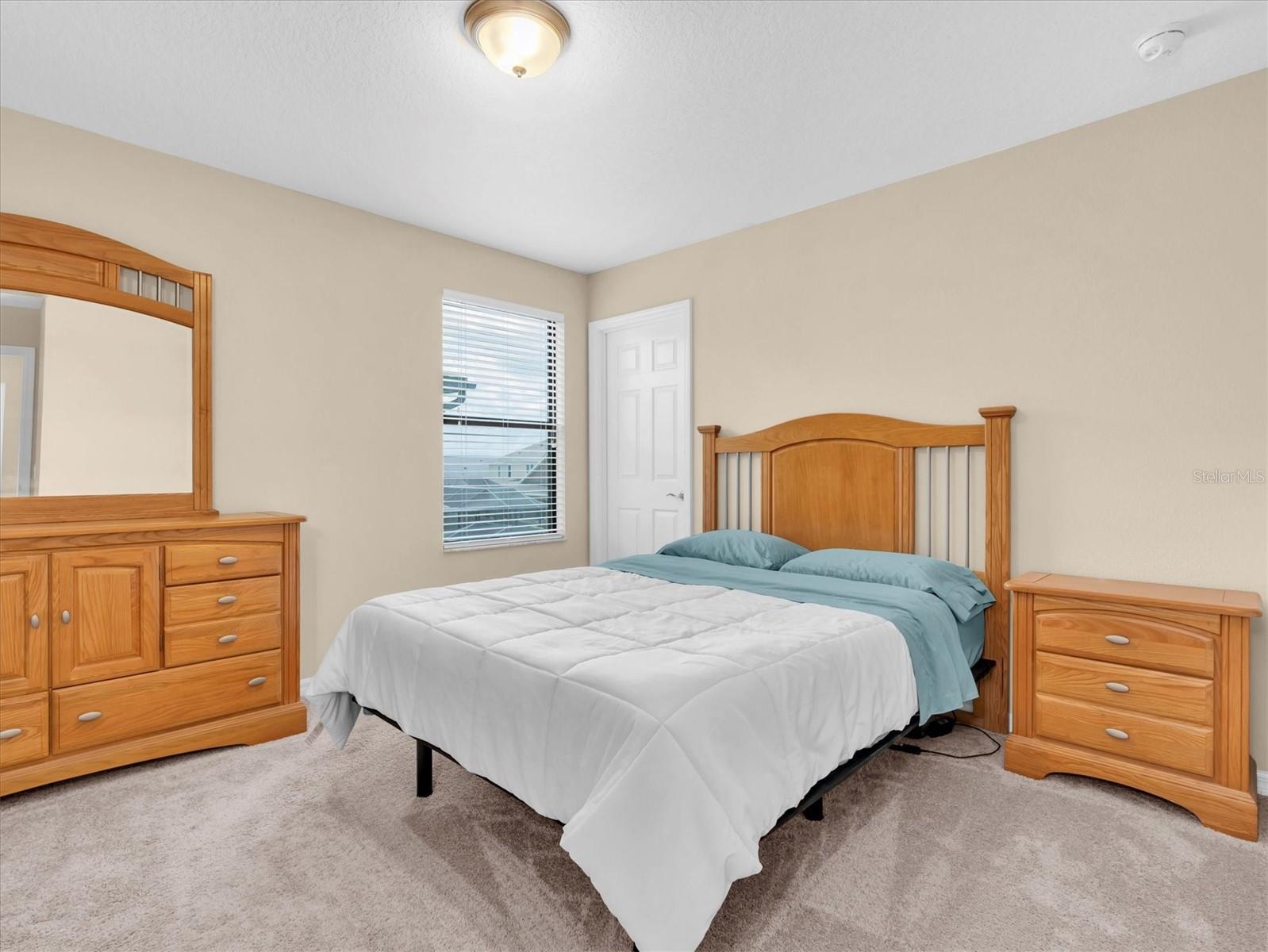 Image 30 of 59 For 19326 Long Lake Ranch Boulevard