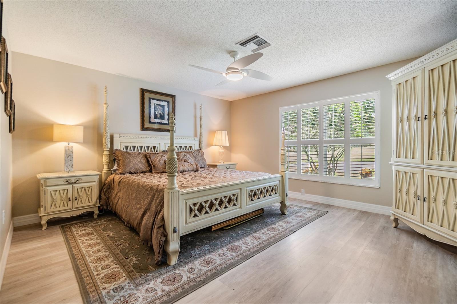 Image 13 of 51 For 1242 Almondwood Drive