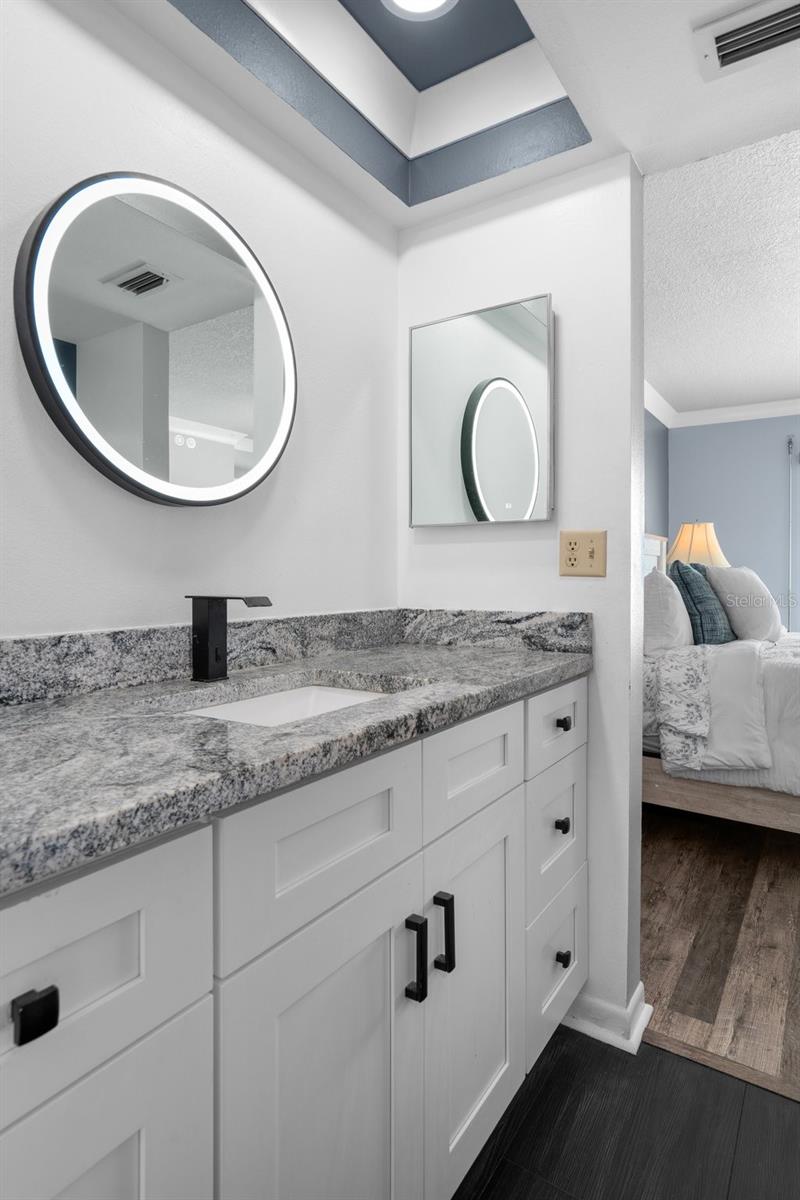 Image 34 of 73 For 4620 Bay Boulevard 1115