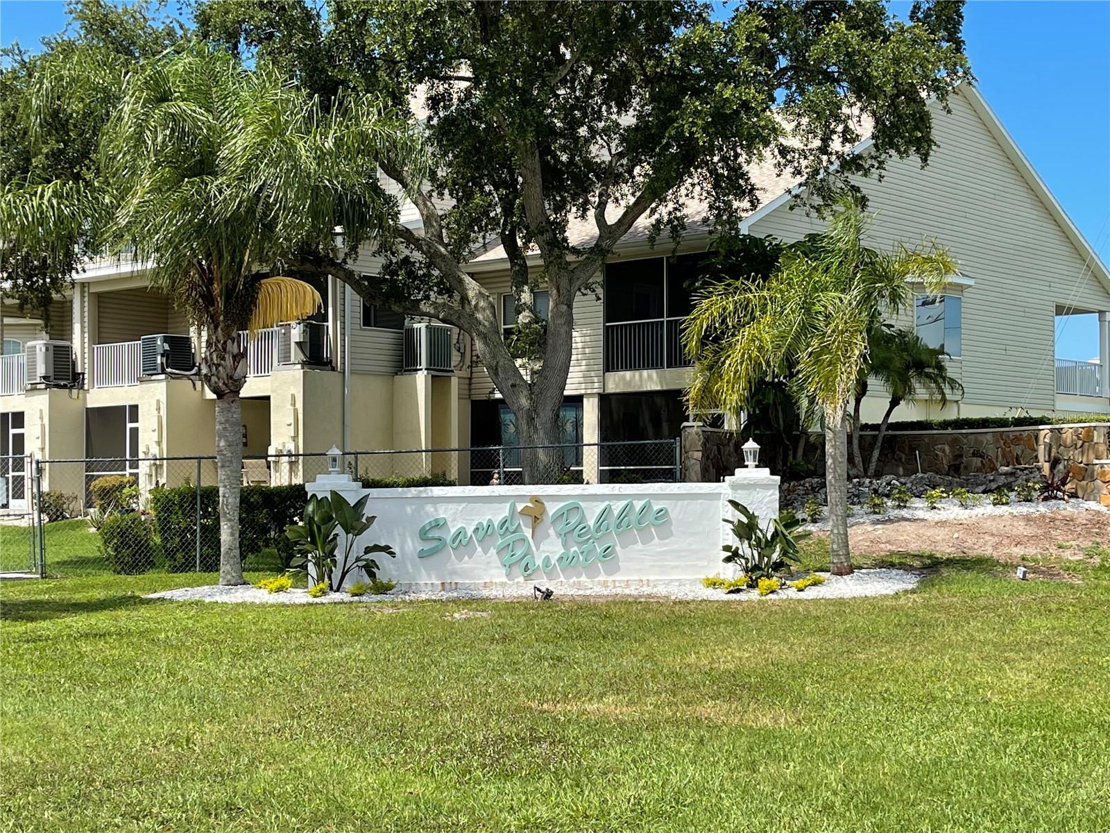 Image 50 of 73 For 4620 Bay Boulevard 1115