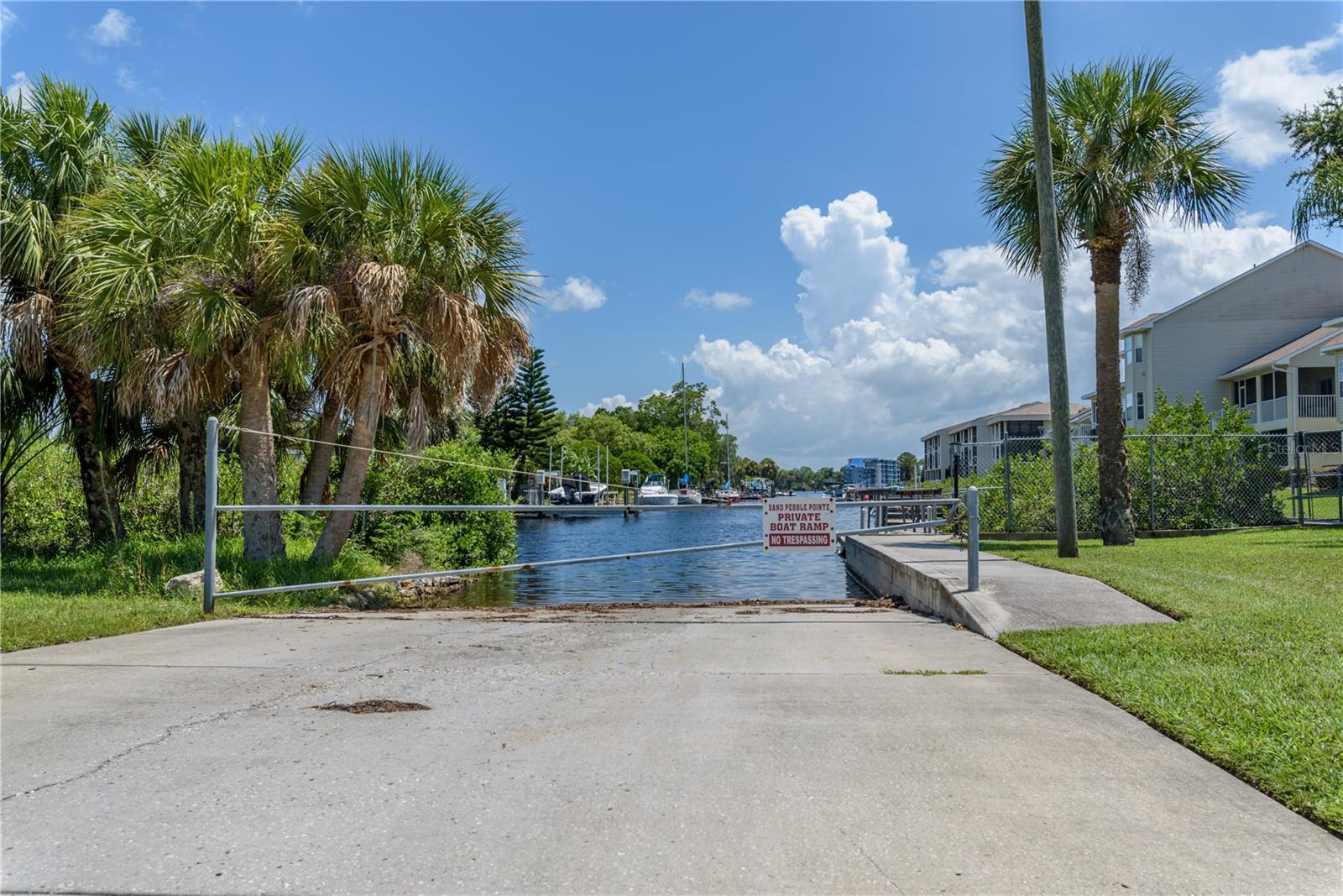Image 52 of 73 For 4620 Bay Boulevard 1115