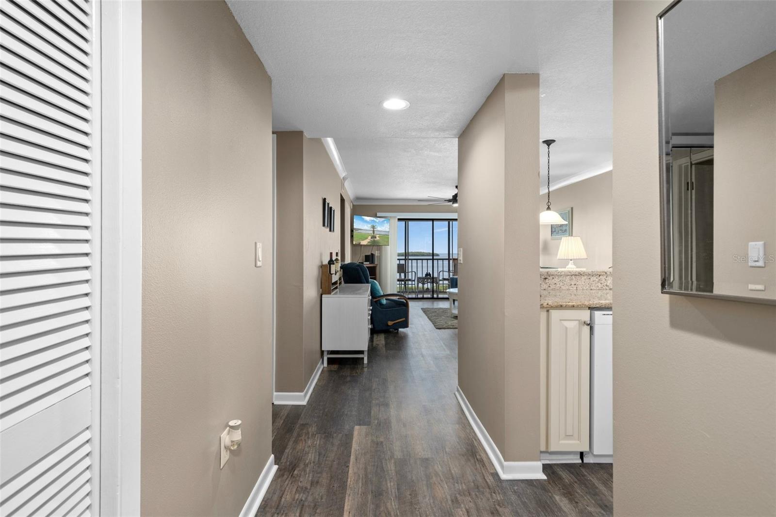 Image 7 of 73 For 4620 Bay Boulevard 1115