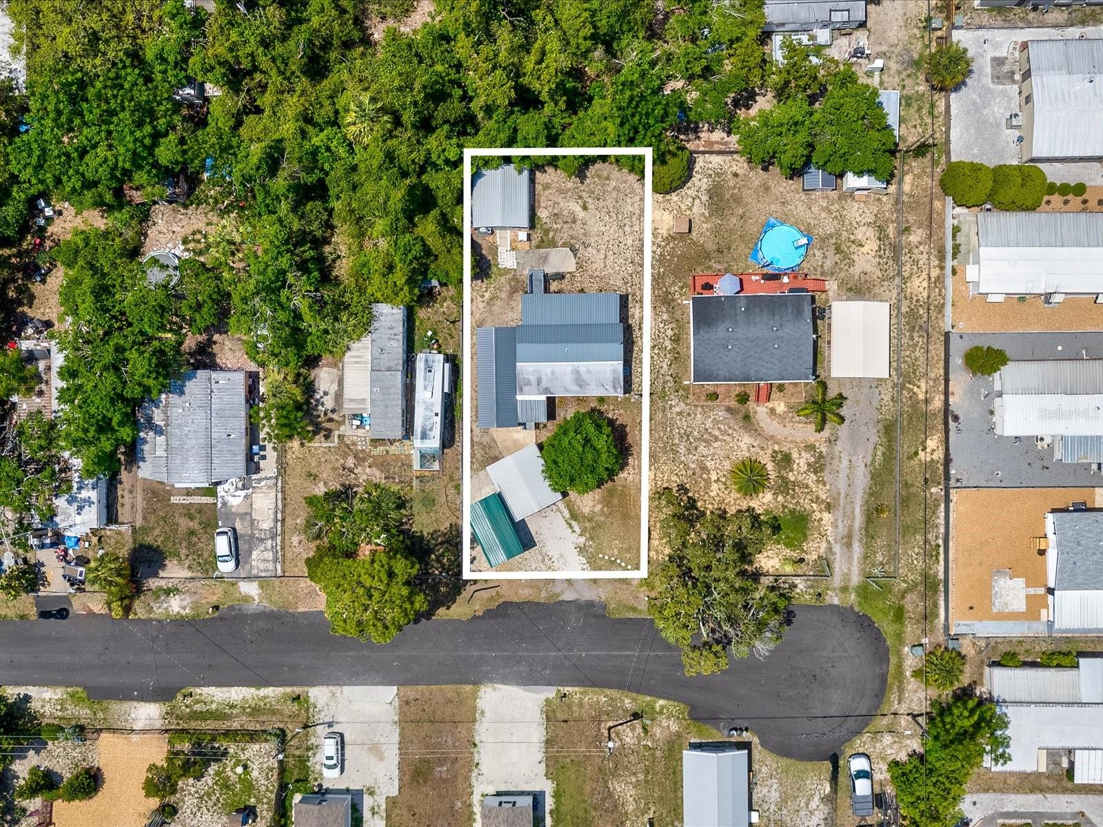 Image 35 of 47 For 7213 Elizabeth Avenue
