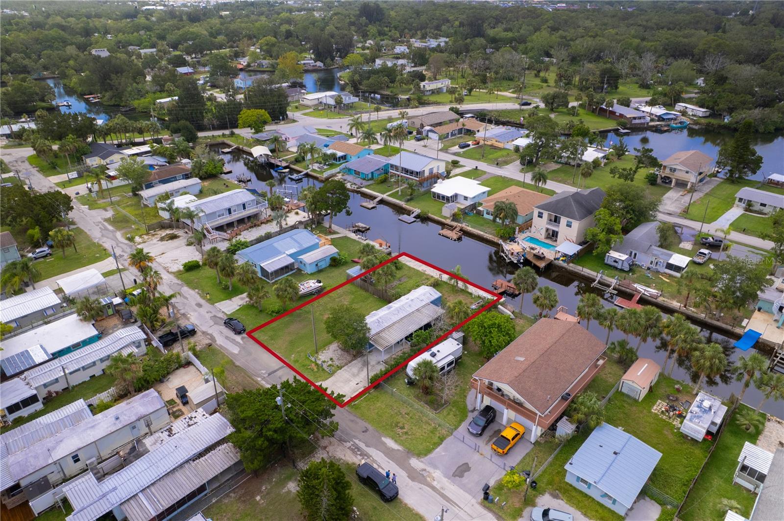 Image 13 of 16 For 7022 Fair Lane