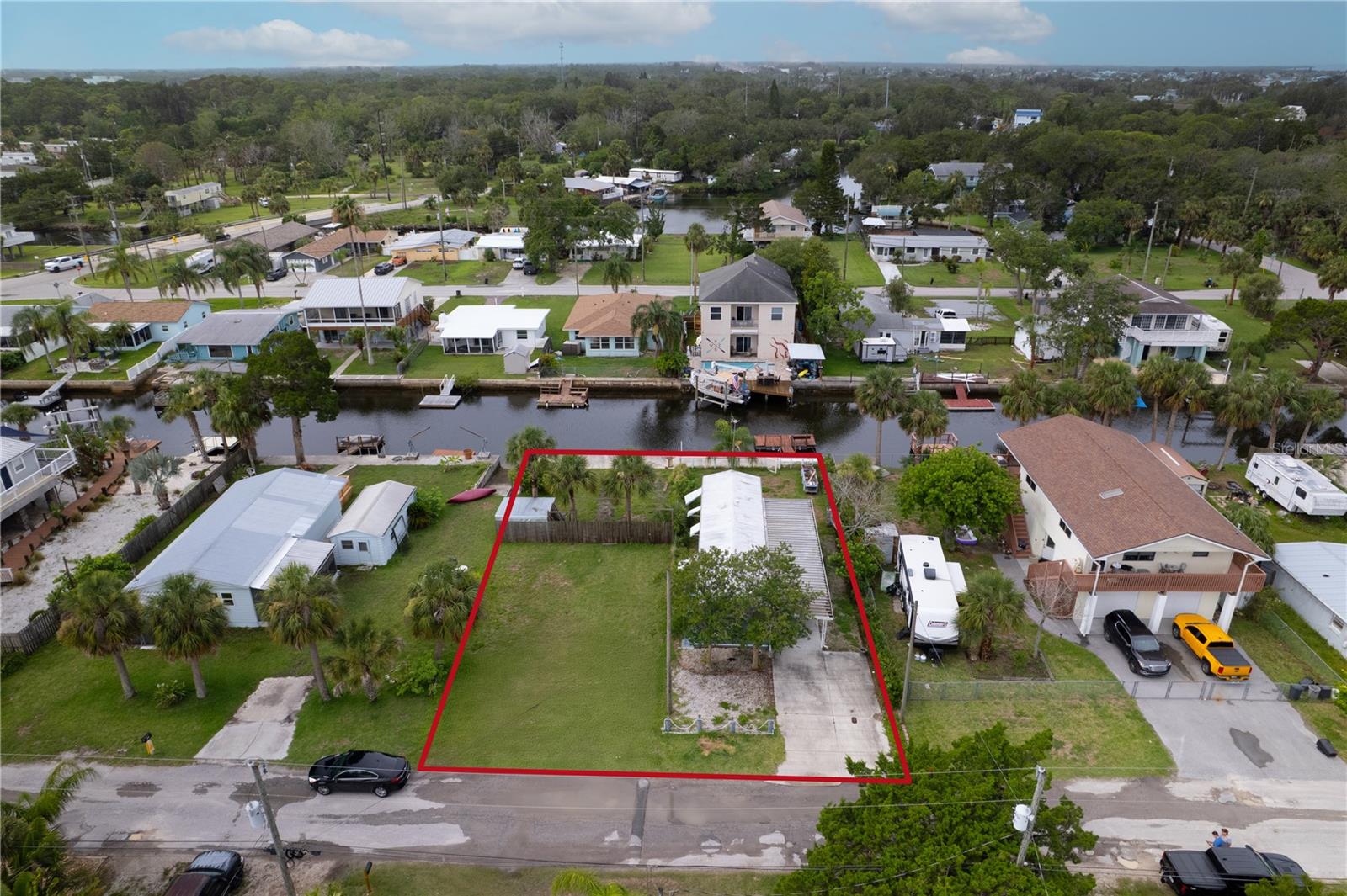 Image 15 of 16 For 7022 Fair Lane
