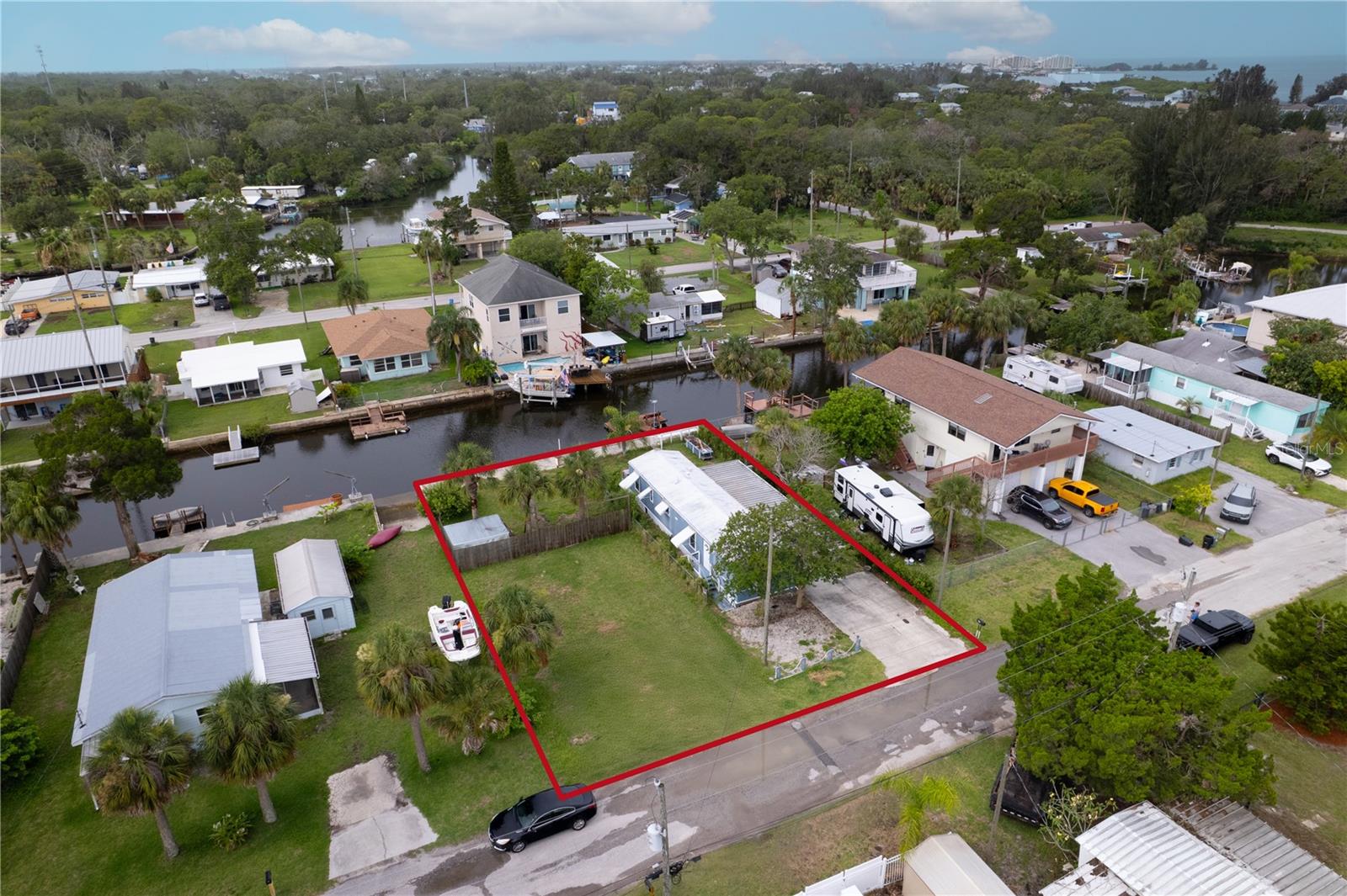 Image 7 of 16 For 7022 Fair Lane