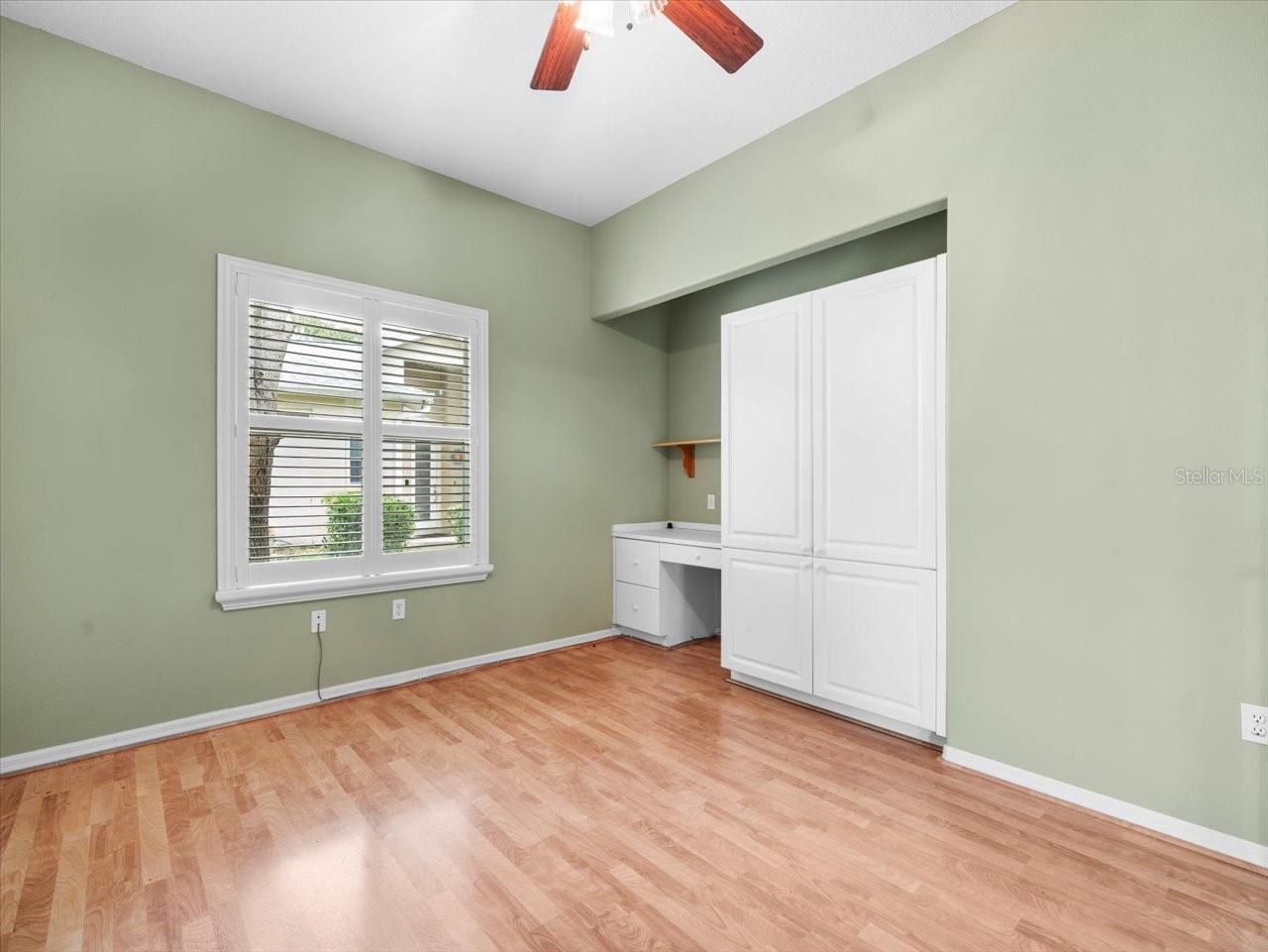 Image 32 of 54 For 10097 Holly Berry Drive