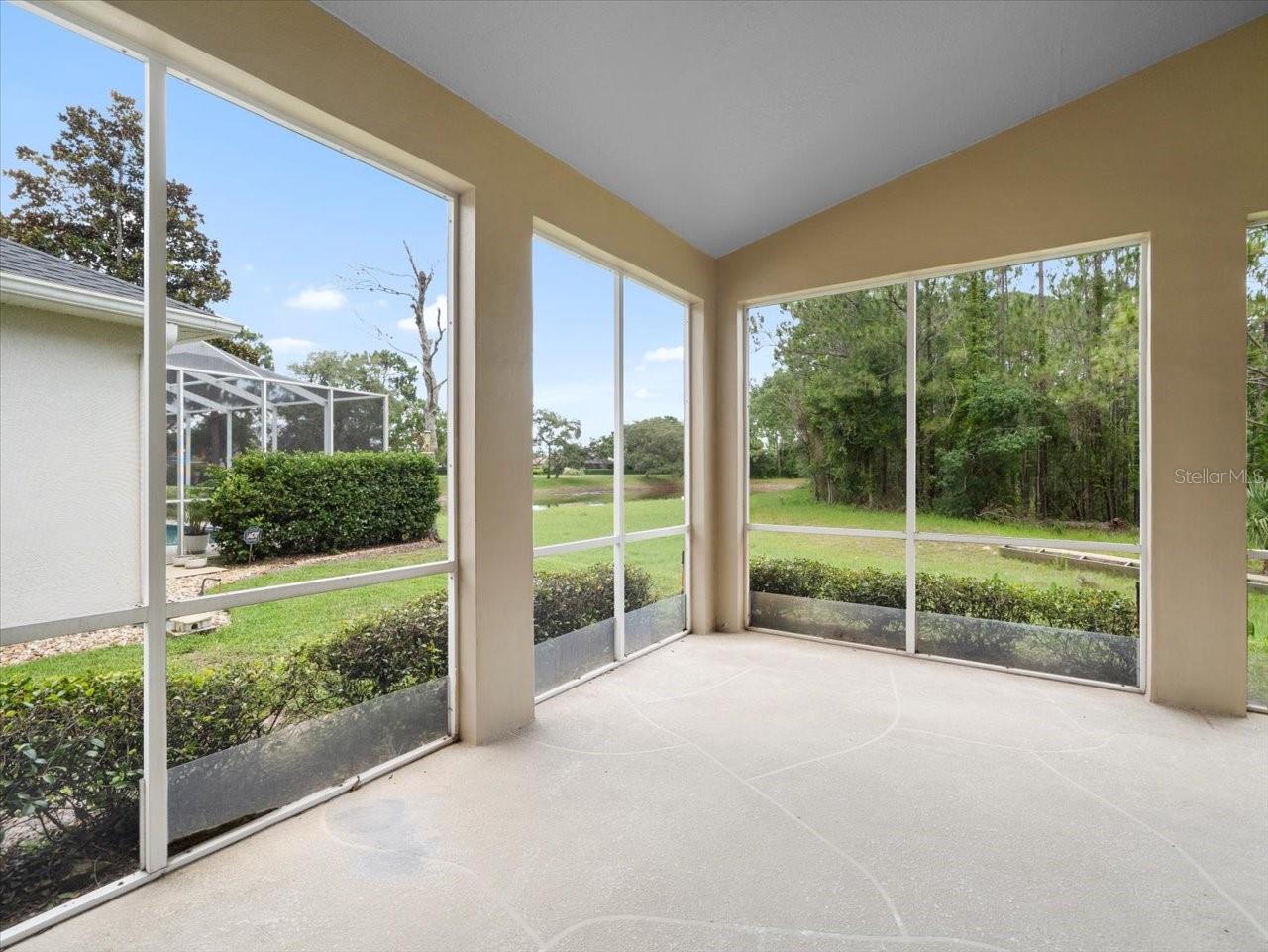 Image 38 of 54 For 10097 Holly Berry Drive