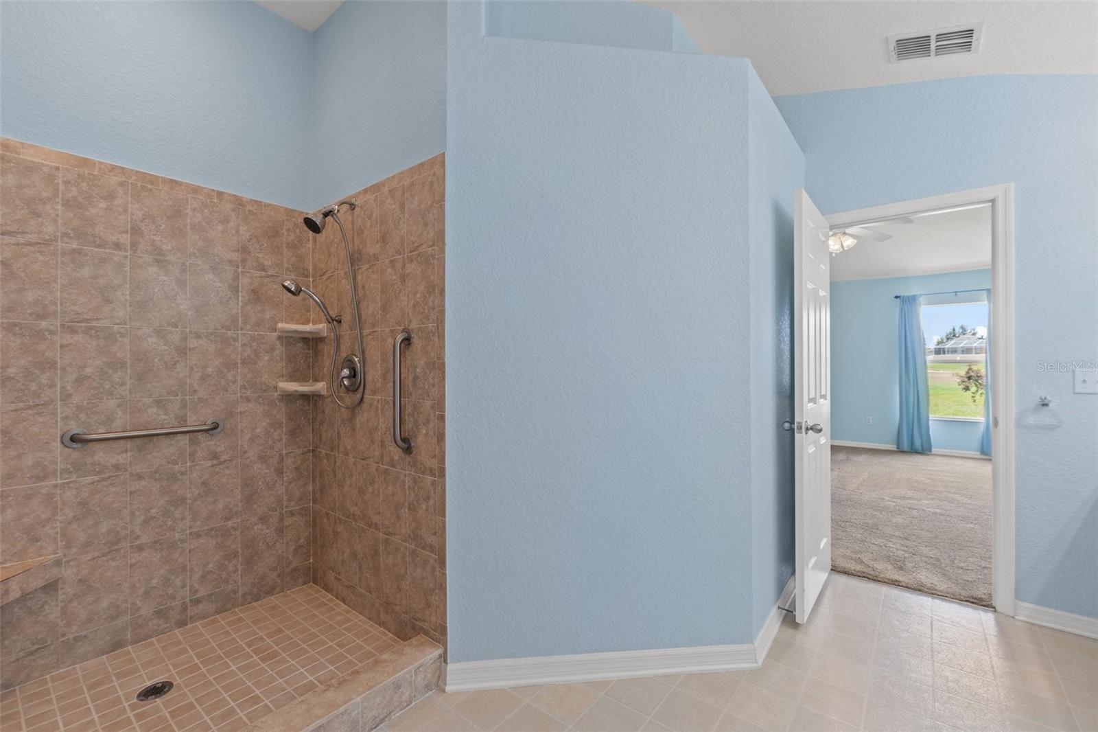 Image 18 of 30 For 7059 Wirevine Drive