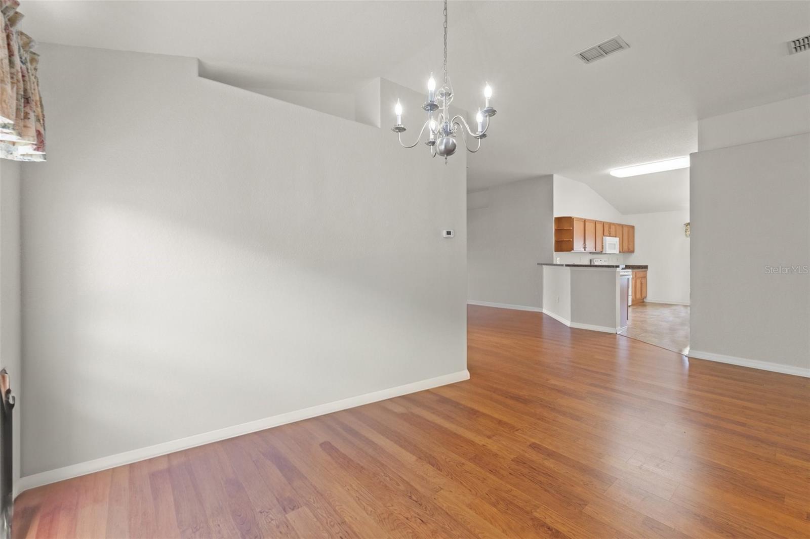Image 7 of 30 For 7059 Wirevine Drive